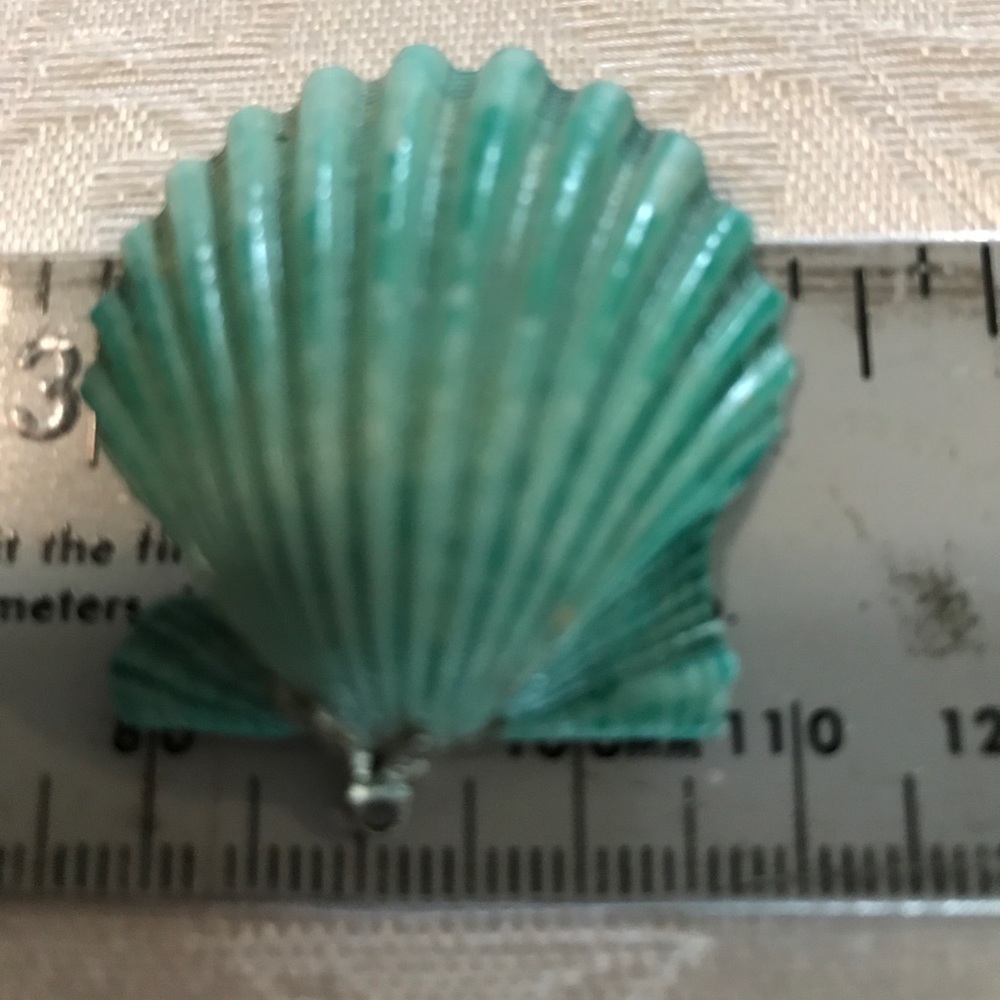 Turquoise Sea Shell Pendant - Picture 4 of 4