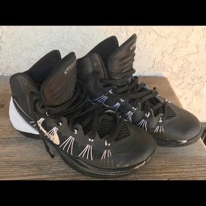 Nike kids Hyperdunk basketball shoes