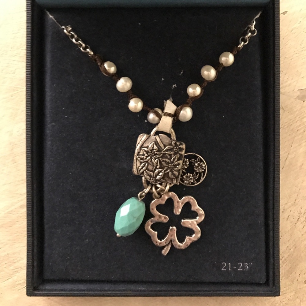 lucky brand necklace. new! never worn.