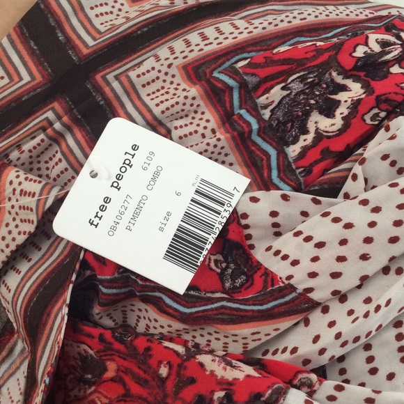 NWT Free People Paradise Printed Midi Skirt Red - Picture 6 of 8