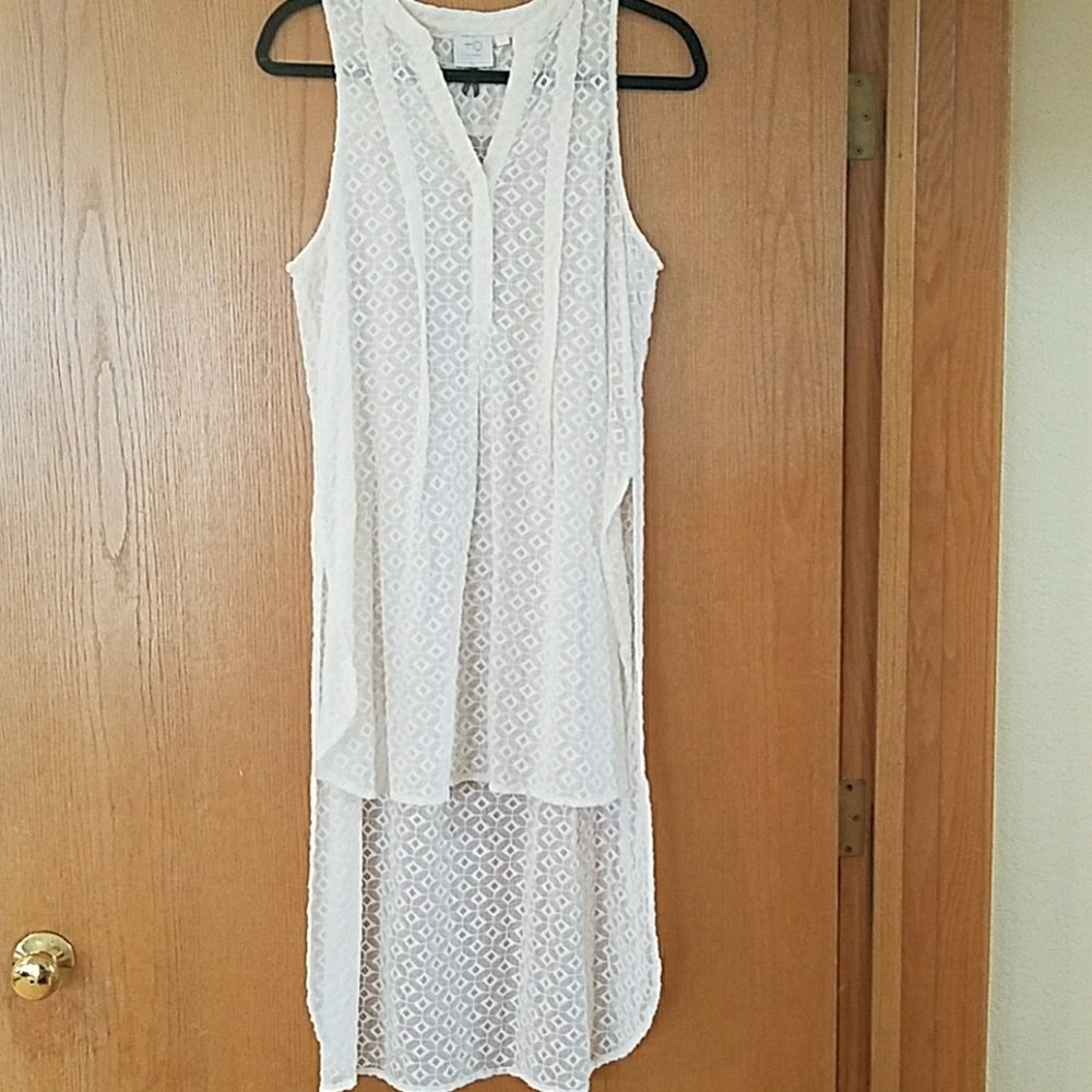 Anthropologie HD in Paris tank tunic sheer Medium