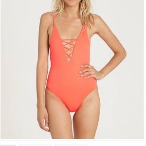 One piece swim suit