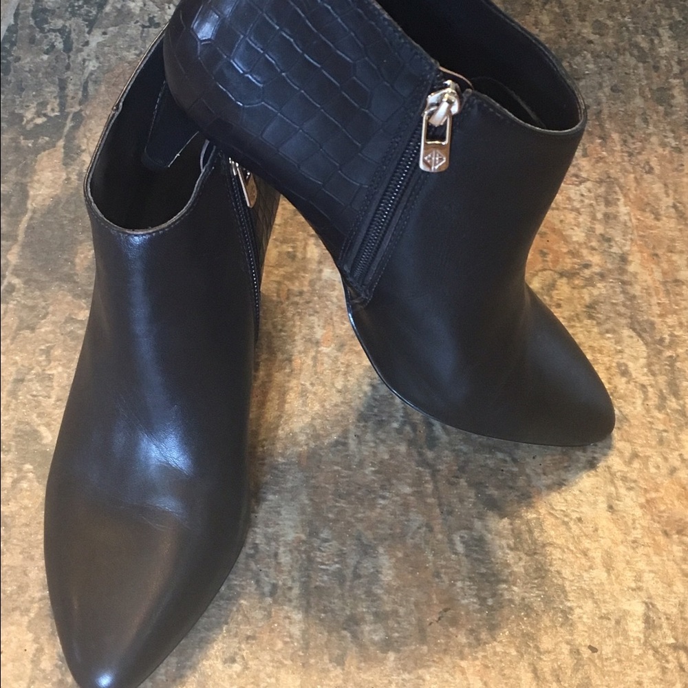 Antonio Melani Fresch Shooties