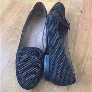 Aerosoles black flats