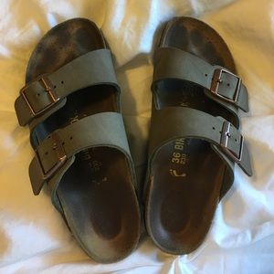 Birkenstock Arizona Size 36N (5 Narrow)