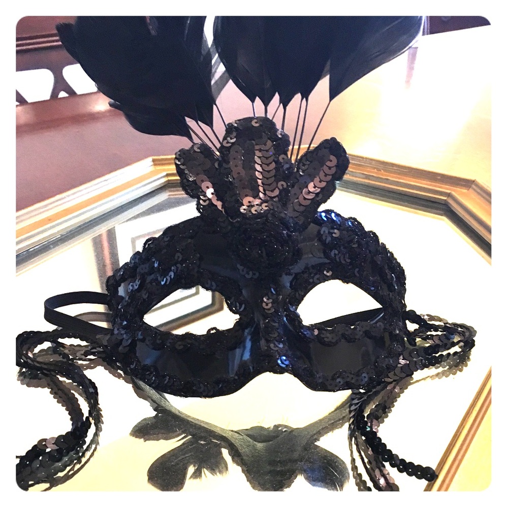 Masquerade mask