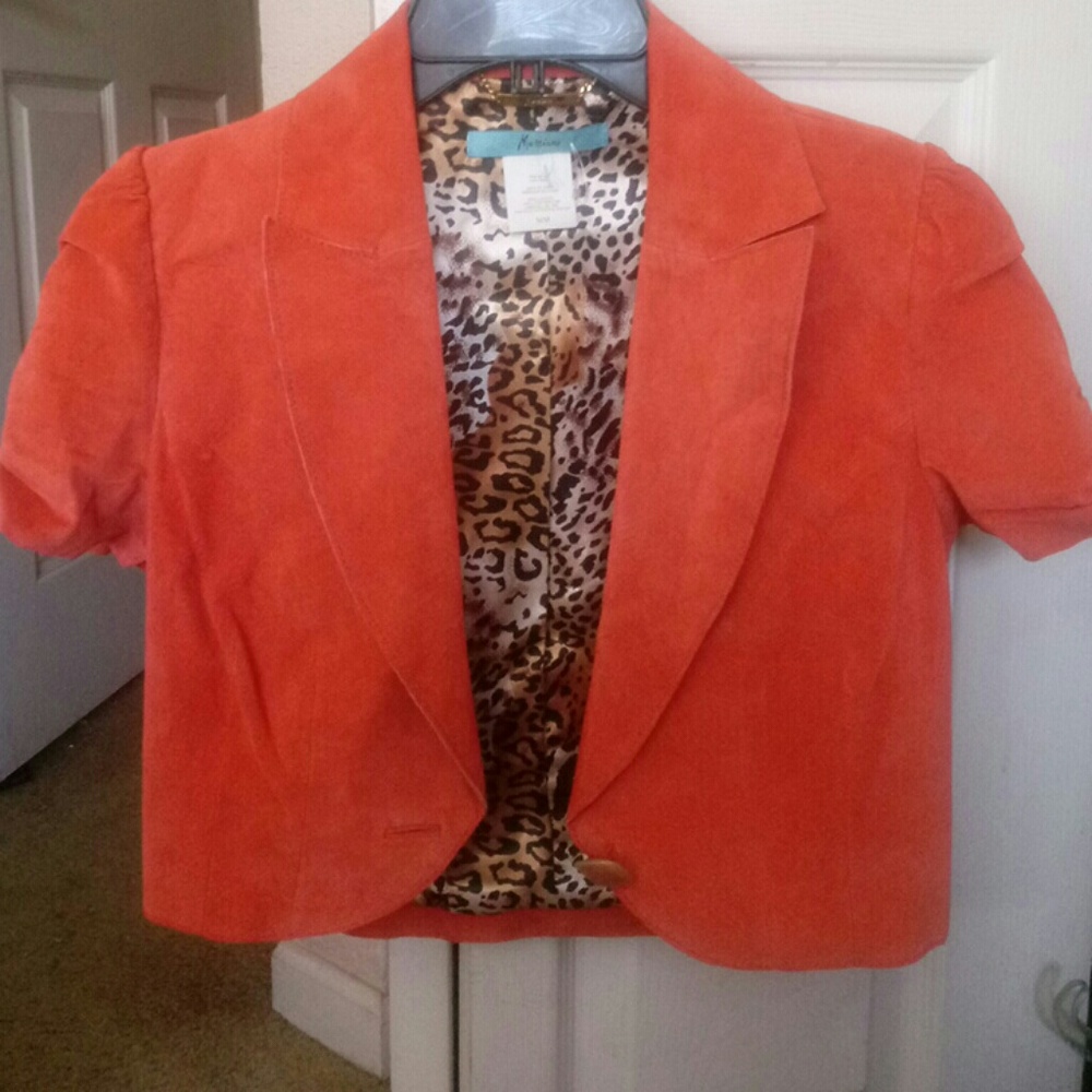 Crop leather top by maciano