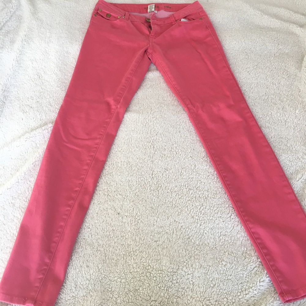 Arden B. Skinny Jeans