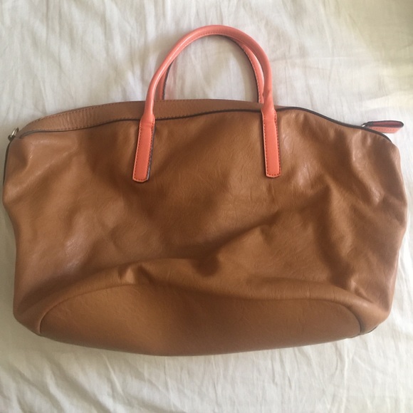 Guess Handbag/Tote - Picture 2 of 7