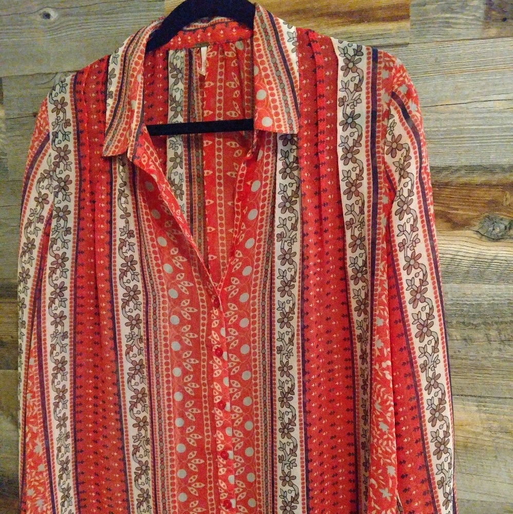 Free People long sleeved blouse