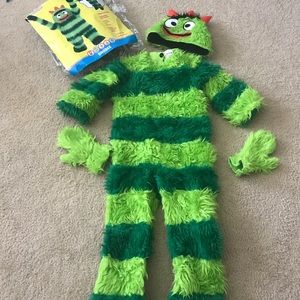 Yo Gabba Gabba Brobee Halloween costume.