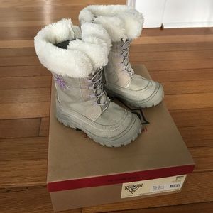 Osh Kosh boots