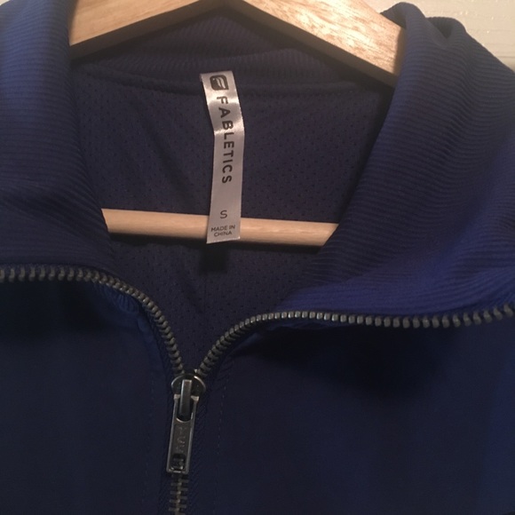 Fabletics jacket - Picture 2 of 4