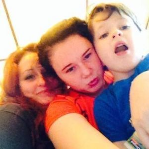 Meet your Posher, Terri