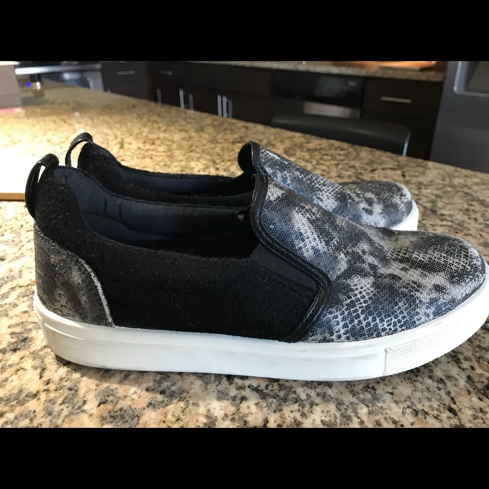 Topshop slip ons