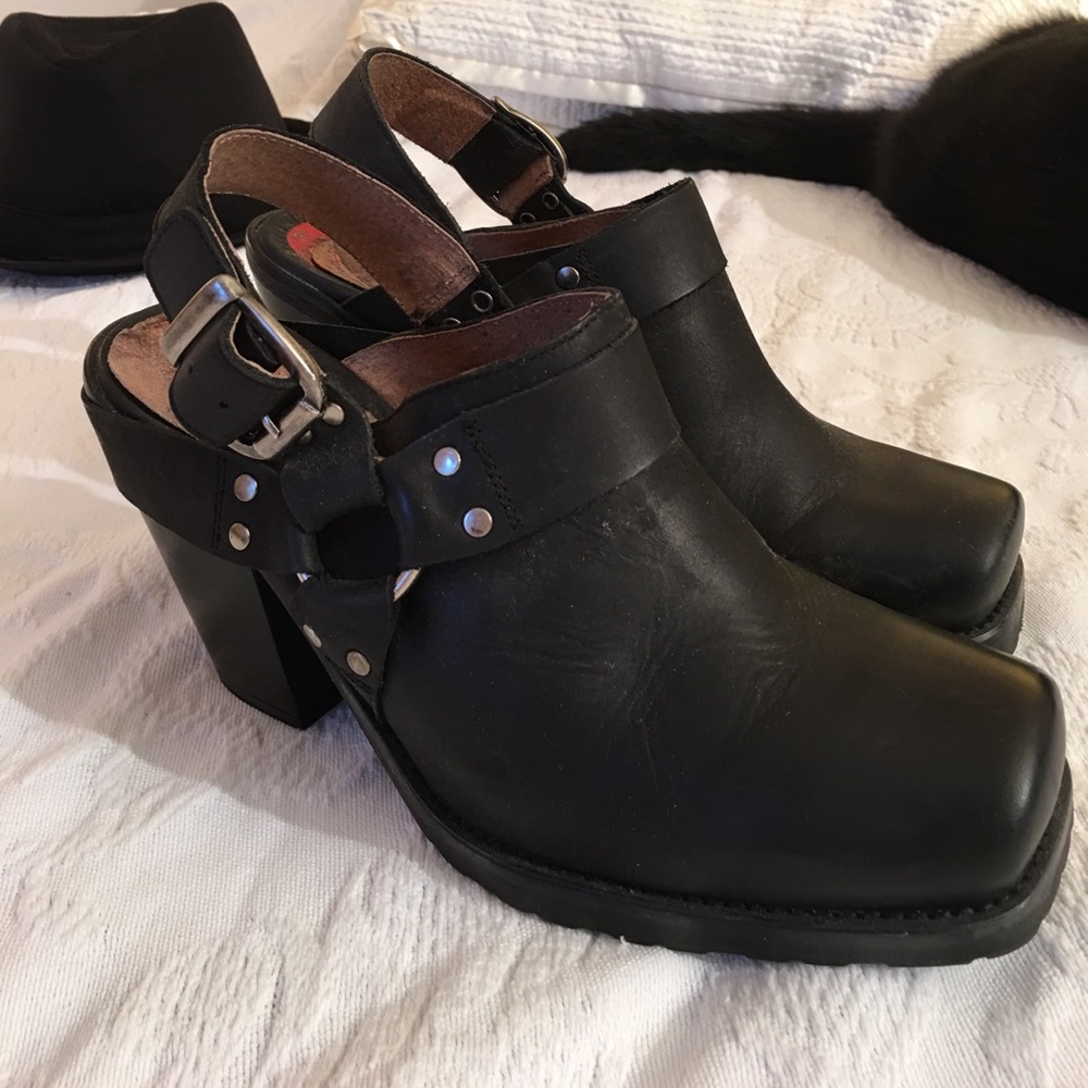 Black mules silver motor cycle strap made in Spain