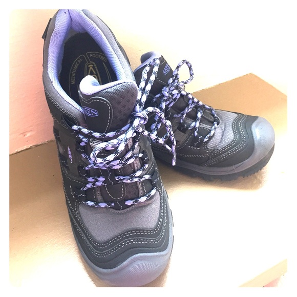 purple keen shoes