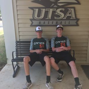 Meet your Posher, Ethan