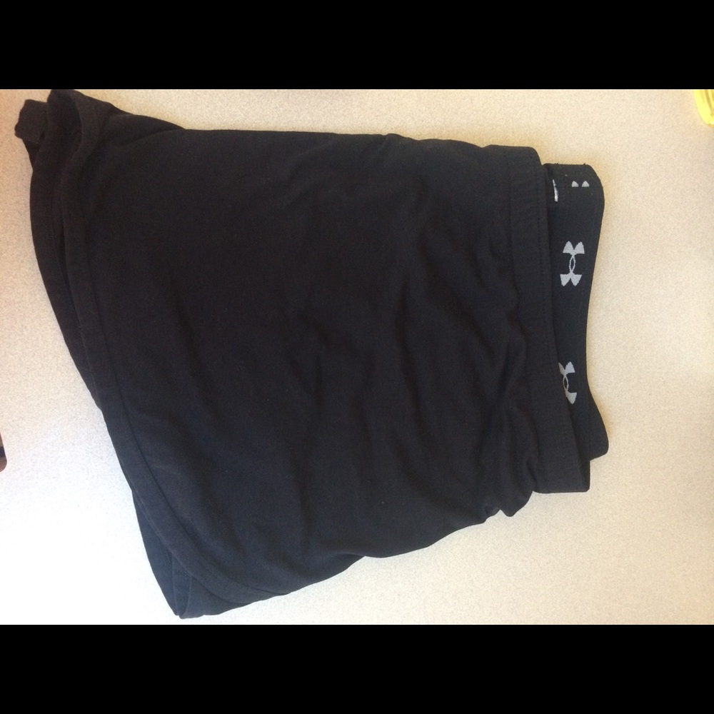 Performance cotton under armour shorts