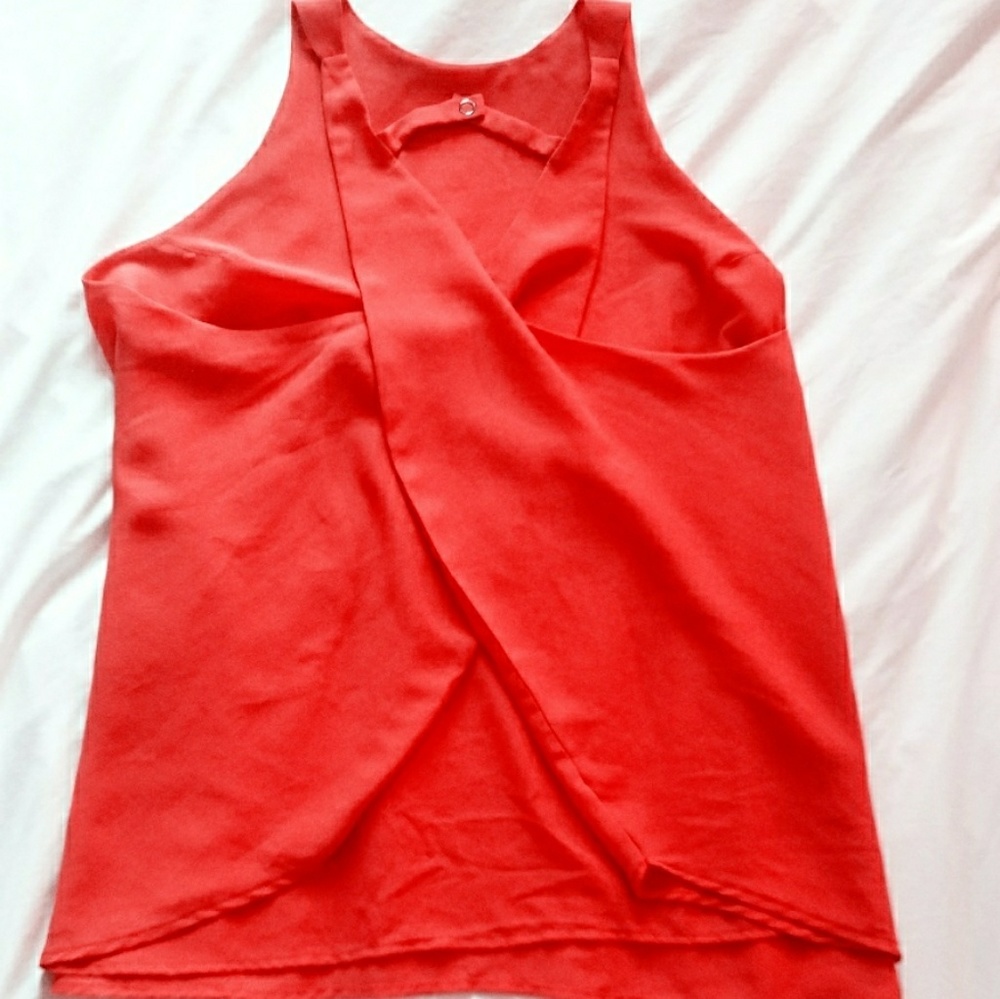Diamond Back Razor Neck Shirt