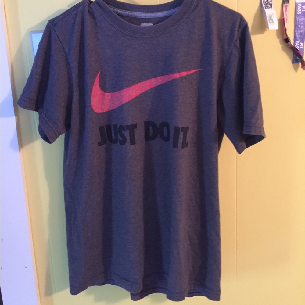 Nike Shirt