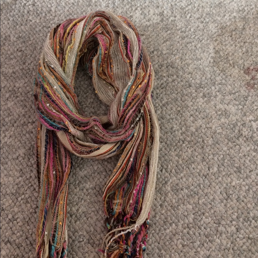 vibrant scarf