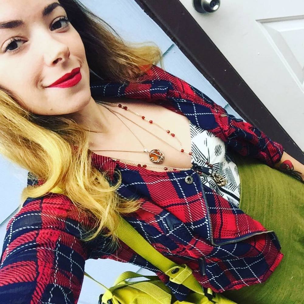 Meet your Posher, Megan