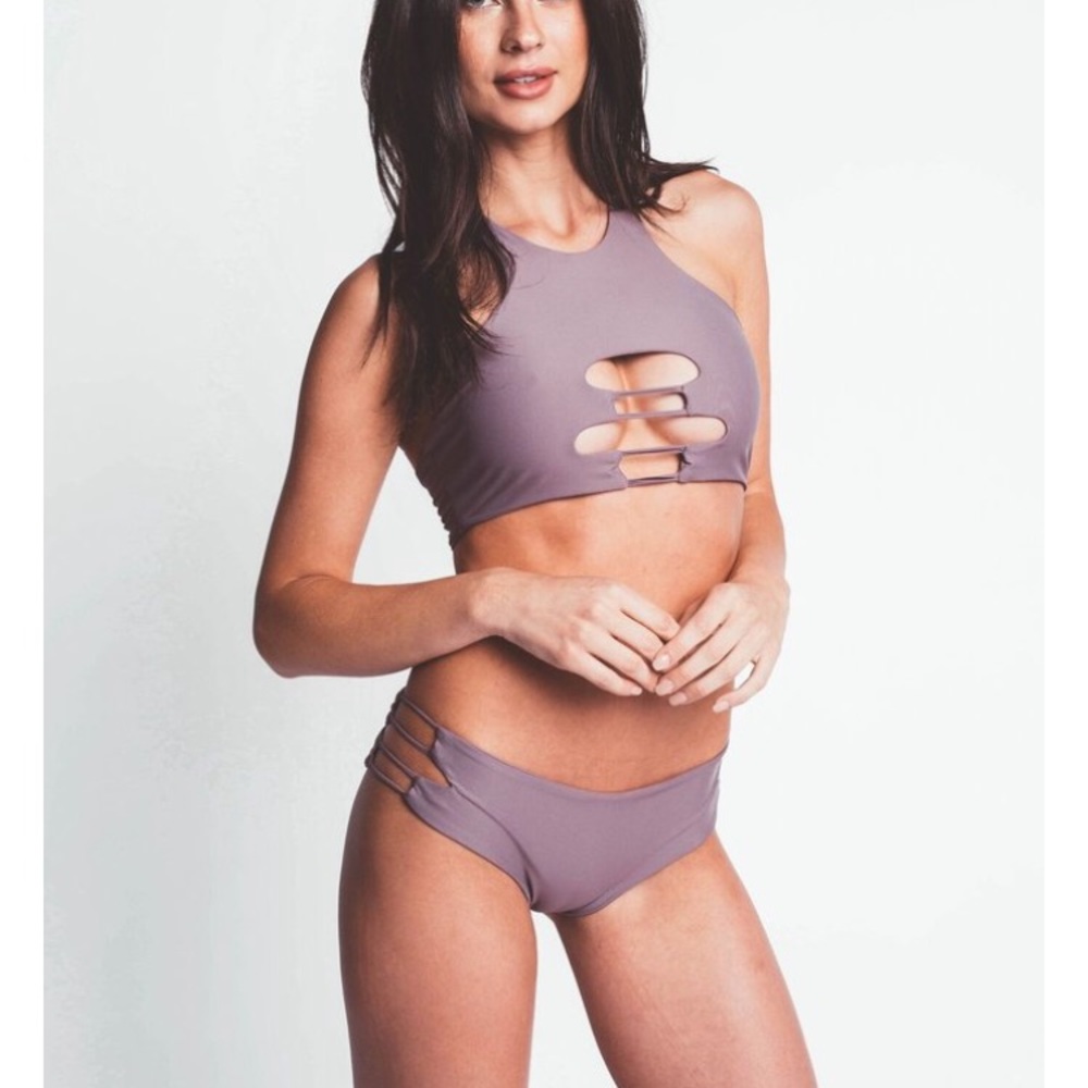 NWT Kaohs Billie Bottom in Haze