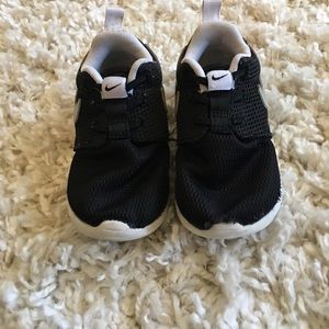 Toddler boy girls nikes