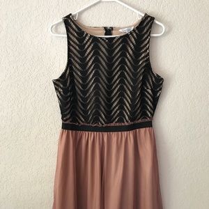 Speechless, lace bodice dress!