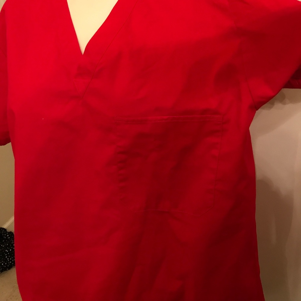 Basic Red Scrub top - Picture 2 of 3