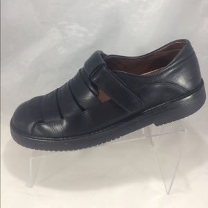 1803 made in Portugal black leather sandal shoes