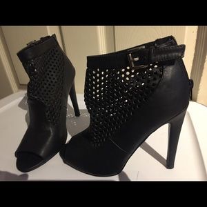 Charlotte Russe Black Peep toe High Heel sandals