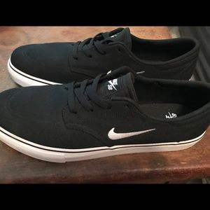 Brand new Nike SB