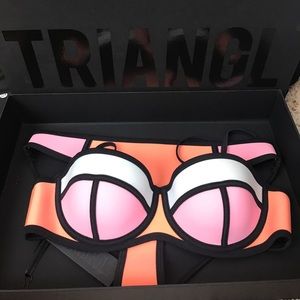 BNWT TRIANGL bikini