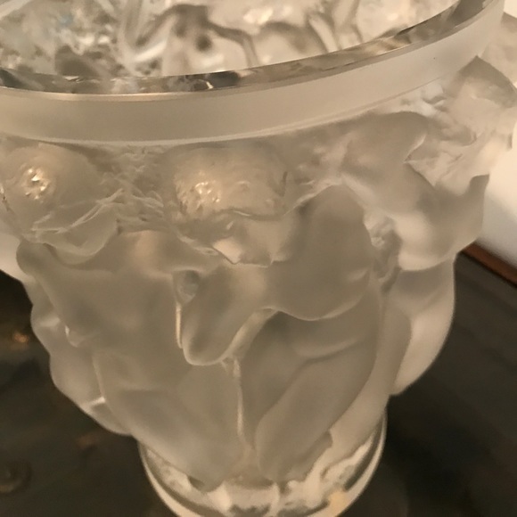Lalique Vase - Picture 5 of 5