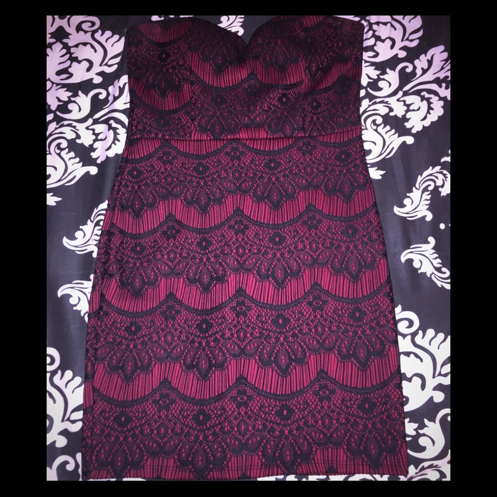 🔥FLASH SALE🔥 Sexy strapless dress EUC