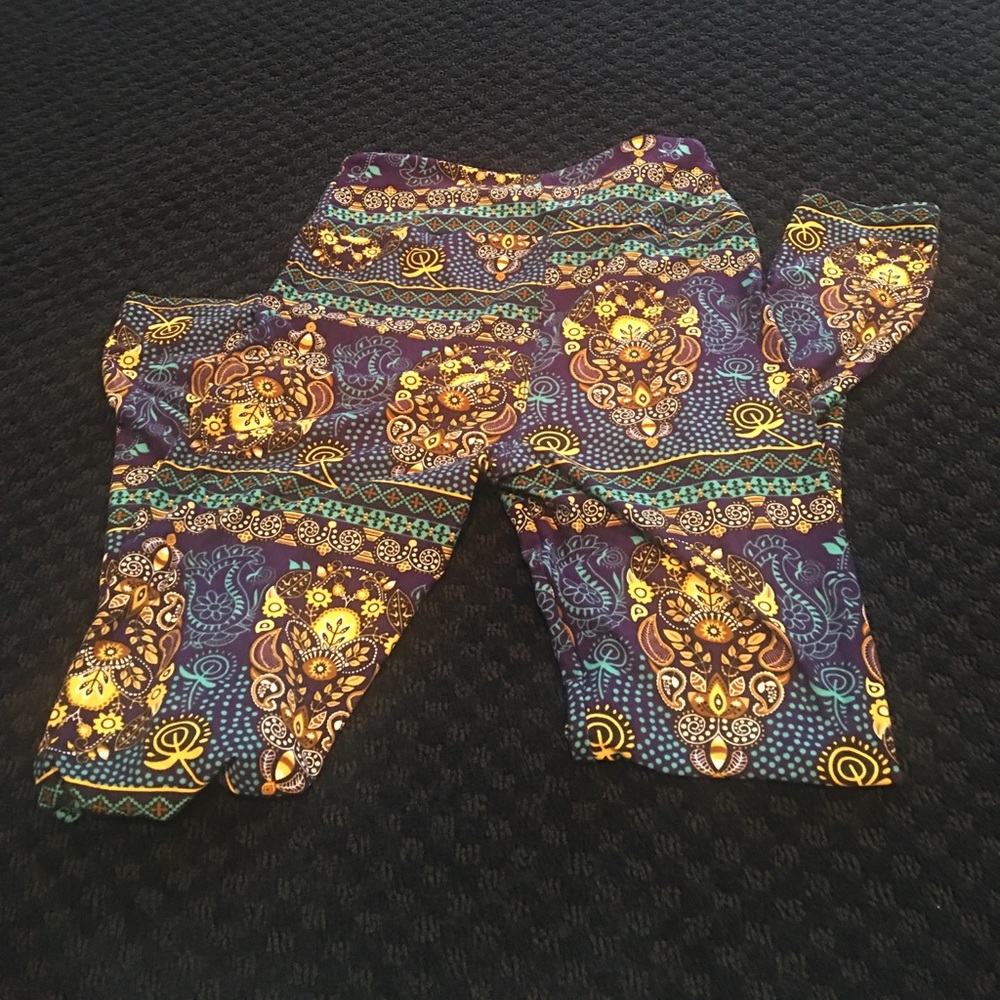 Fun printed leggings!