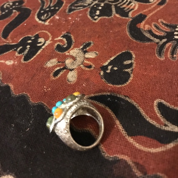 Ring - Picture 2 of 3