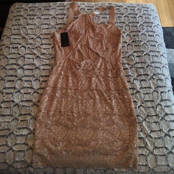Guess. Lace dress. Size large. Original tags. - Picture 2 of 2