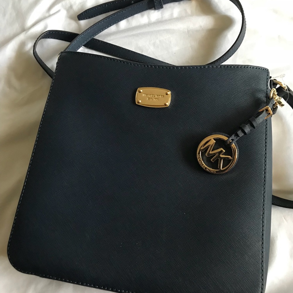 Michael Kors Massager bag
