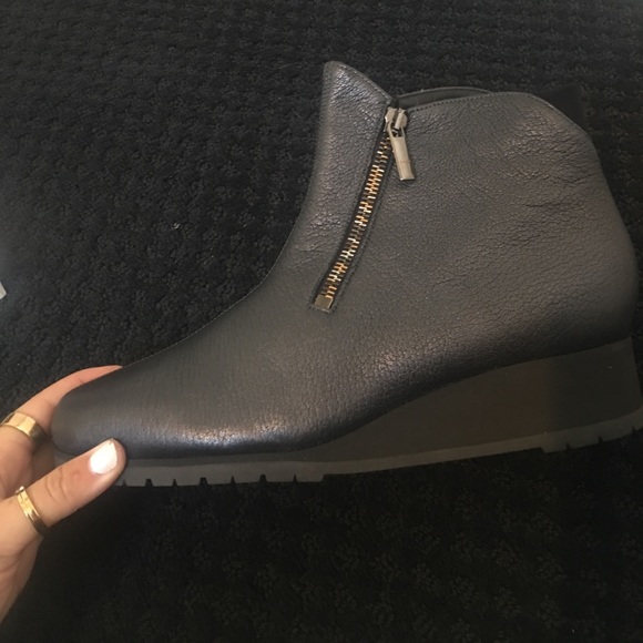 Thierry Rabotin - Picture 2 of 3