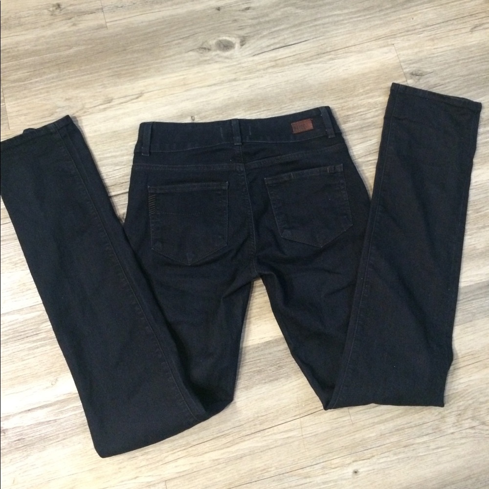 Paige hidden hills straight dark wash jeans 27