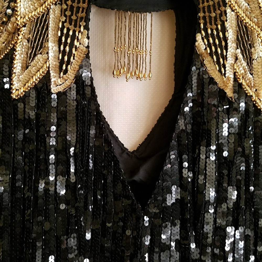 Dress - Picture 2 of 4