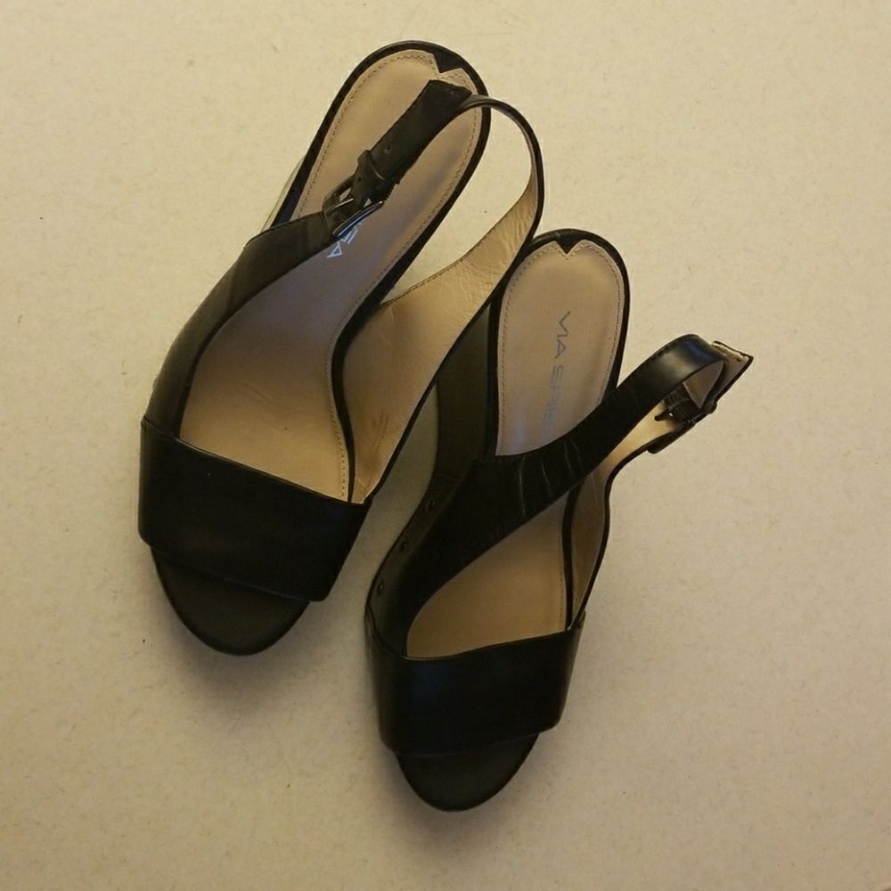Platform open toe shoes