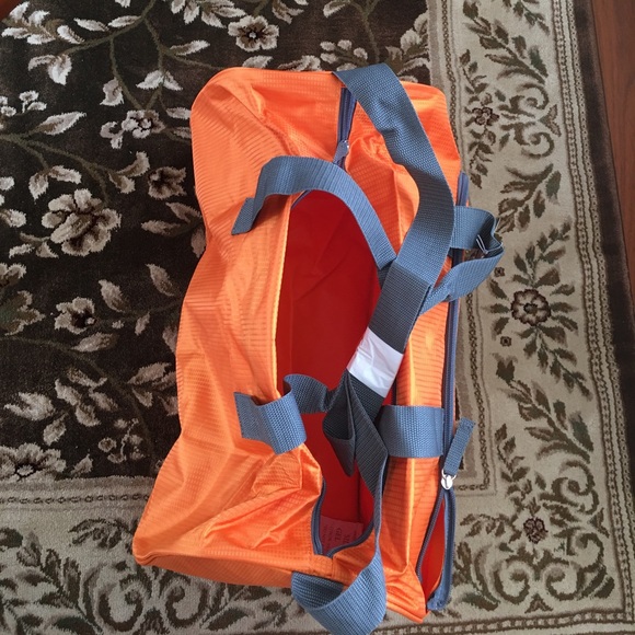 HP🎉CURVE DUFFLE BAG/WEEKENDER - Picture 2 of 5