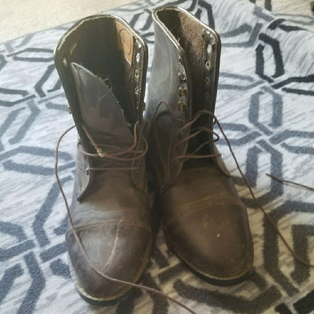 Riding boots