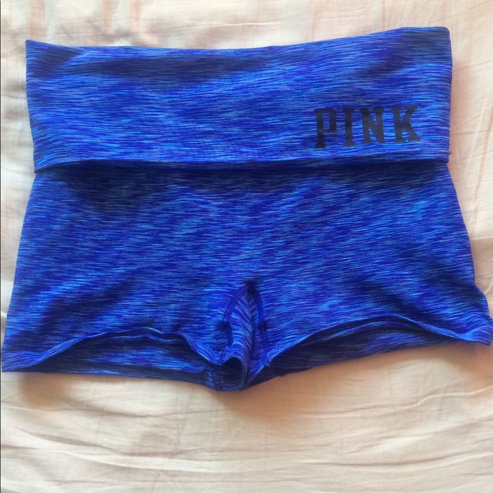 💰⬇️ Pink VS foldover waist yoga shorts. M. EUC