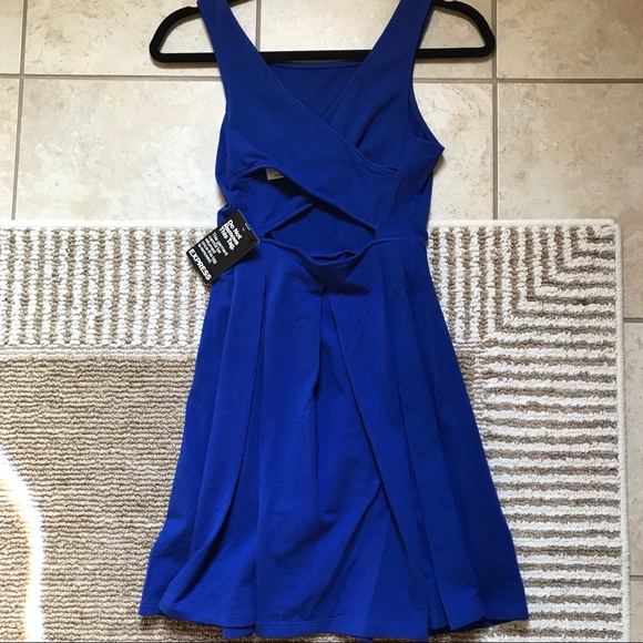 Express Crisscross Skater Dress - Picture 2 of 8