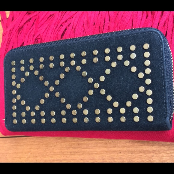 Gold Embellished-wallet - Picture 5 of 6